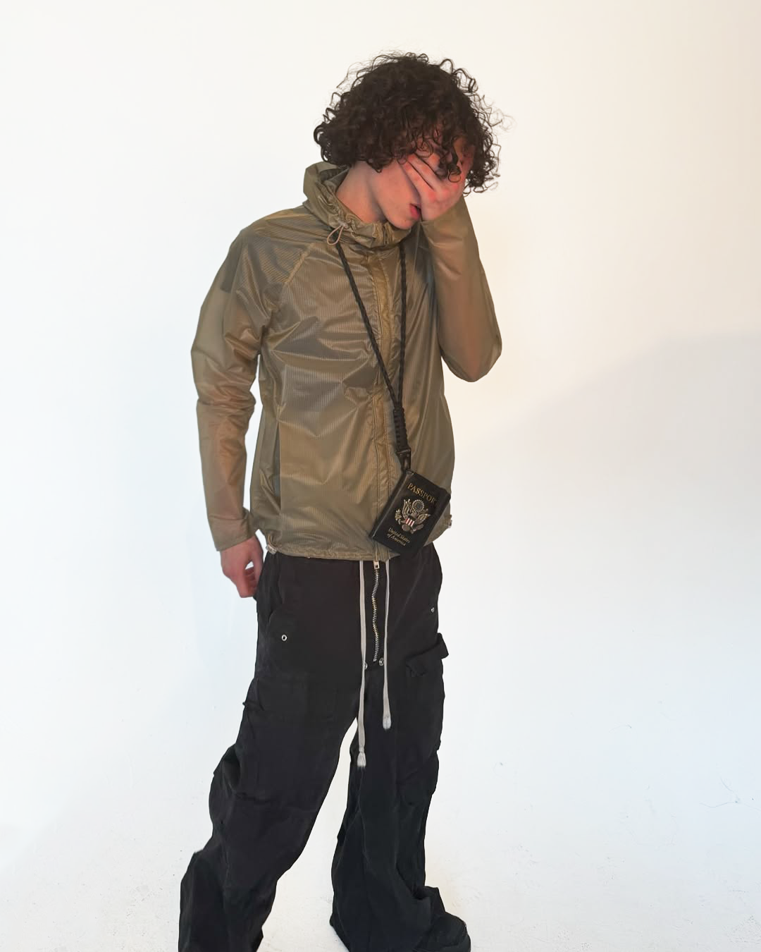 FORM: SHELL / Weather / UL + Windbreaker