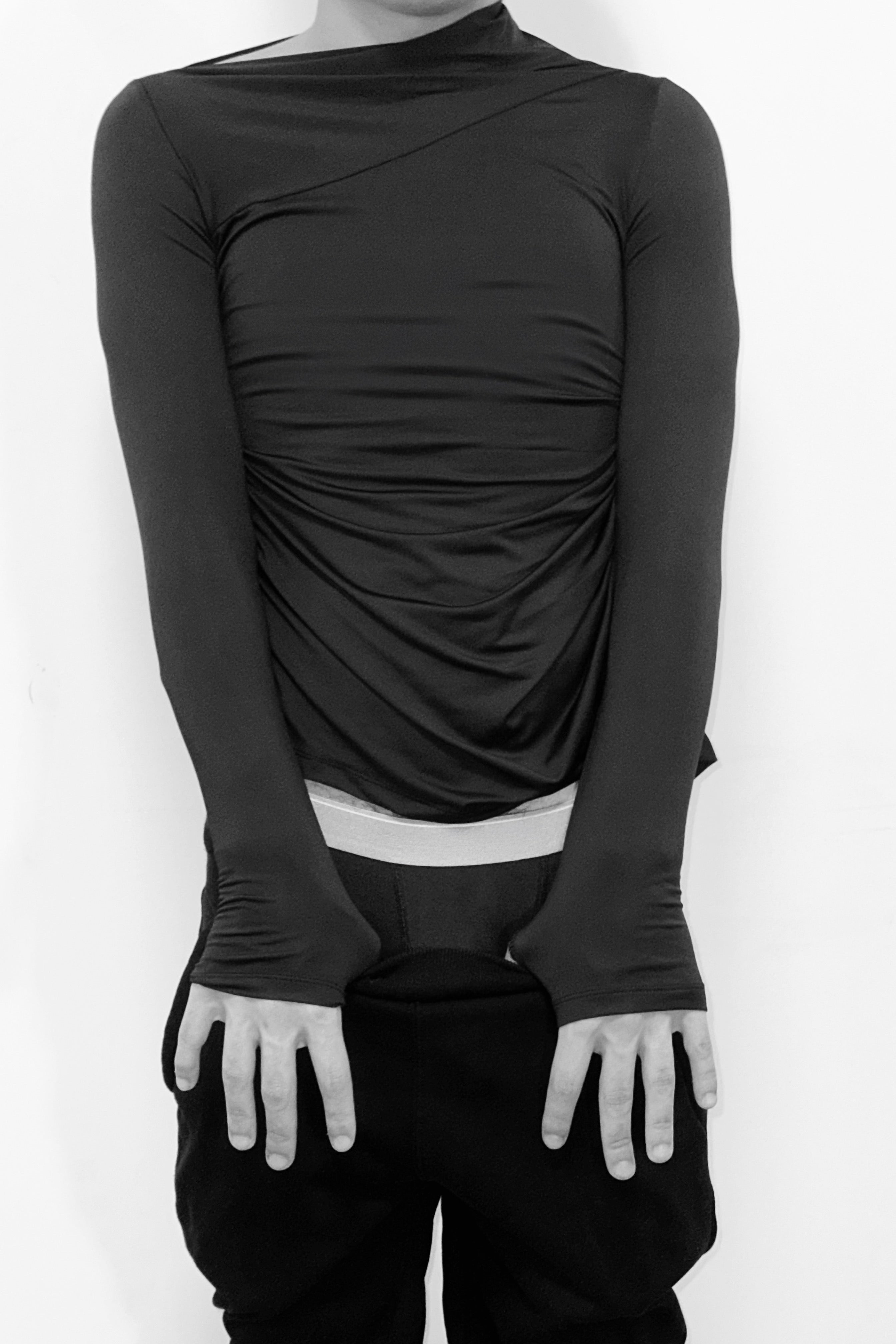 ASYMMETRICAL RECYCLED-POLY BASE LAYER
